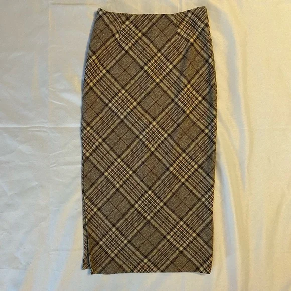 Vicki Dolls Plaid Pencil Skirt with Slit - Picture 4 of 8